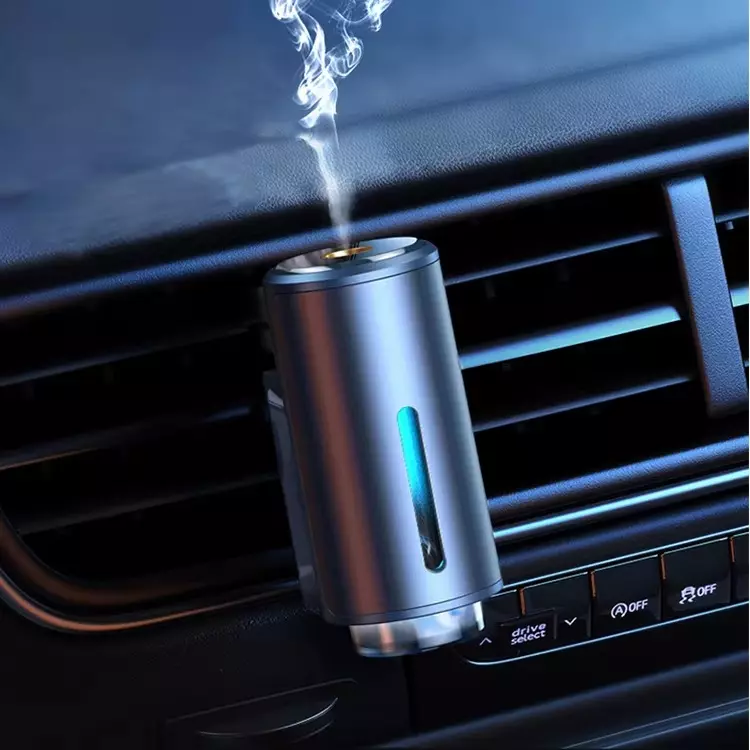USB Car Essential Oil Diffuser β Rechargeable Air Freshener, 3 Modes